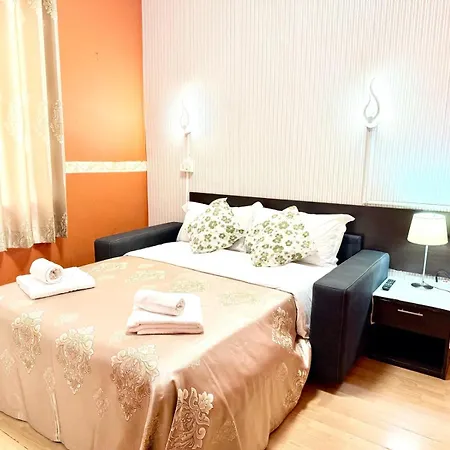 Green Guesthouse *