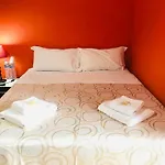 Green Guesthouse *